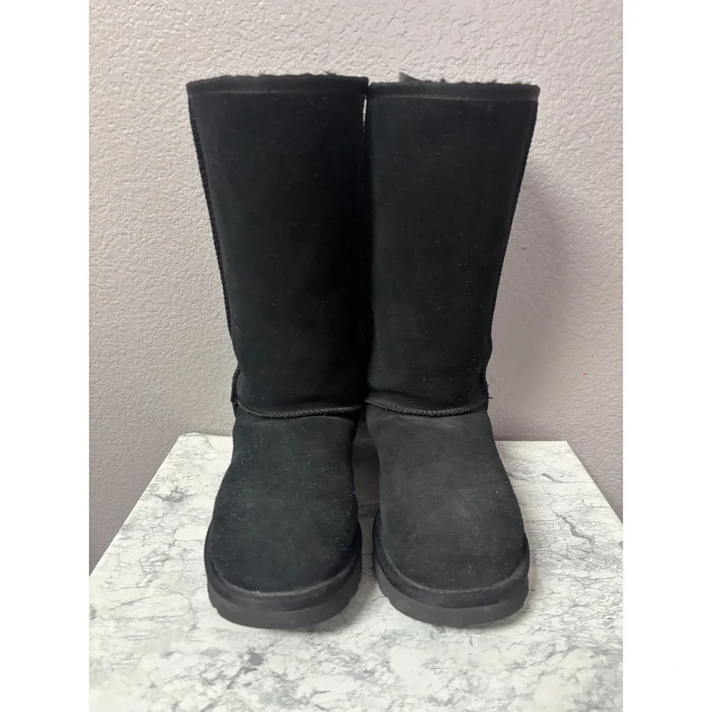 UGG Womens 7 Classic Tall Boots Black Suede Rubber Logo 1096471 Winter Boot